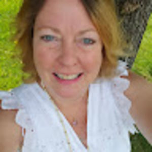 Meet your Posher, Diana